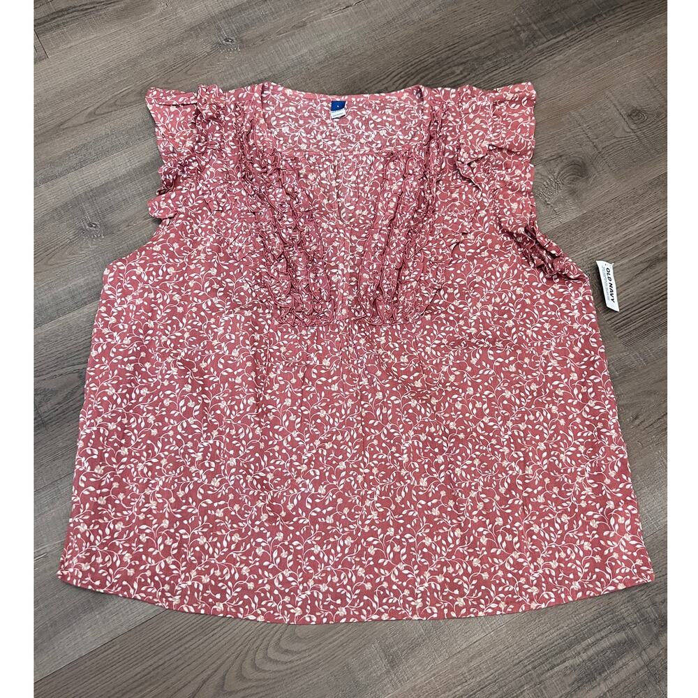 NWT Mauve Floral Cotton Blend V-neck Top